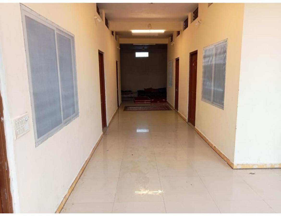 Hotel Mahakal Vishram, Ujjain Luaran gambar